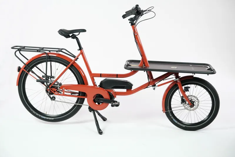 Bicicapace E-Pelican in Red
