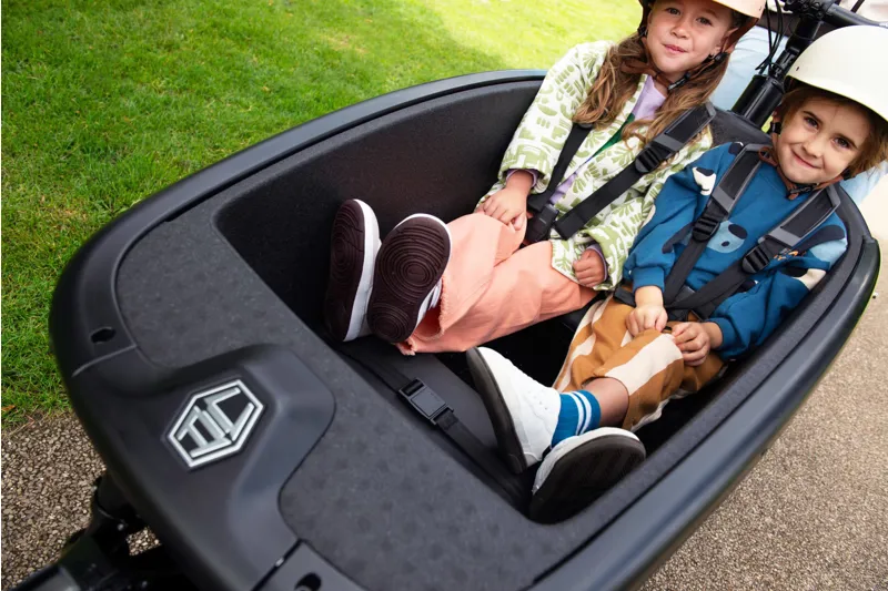 Urban Arrow Family Next in Black-6